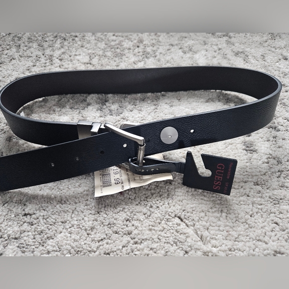 2pc Bundle MEXX BLACK JEANS + GUESS BELT - Picture 12 of 15